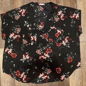 Floral short sleeve shirt